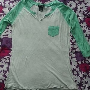 Rue 21 T-shirt
